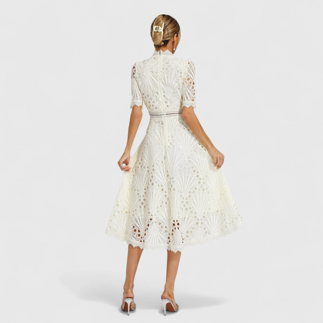Lydia - elegant underkjole med blonder til kvinder