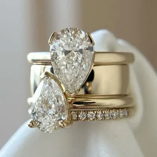 Vintage Ring med Dobbelt Dråbe i Zirkonia